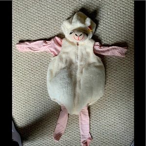 Baby llama costume. Includes top and leggings.